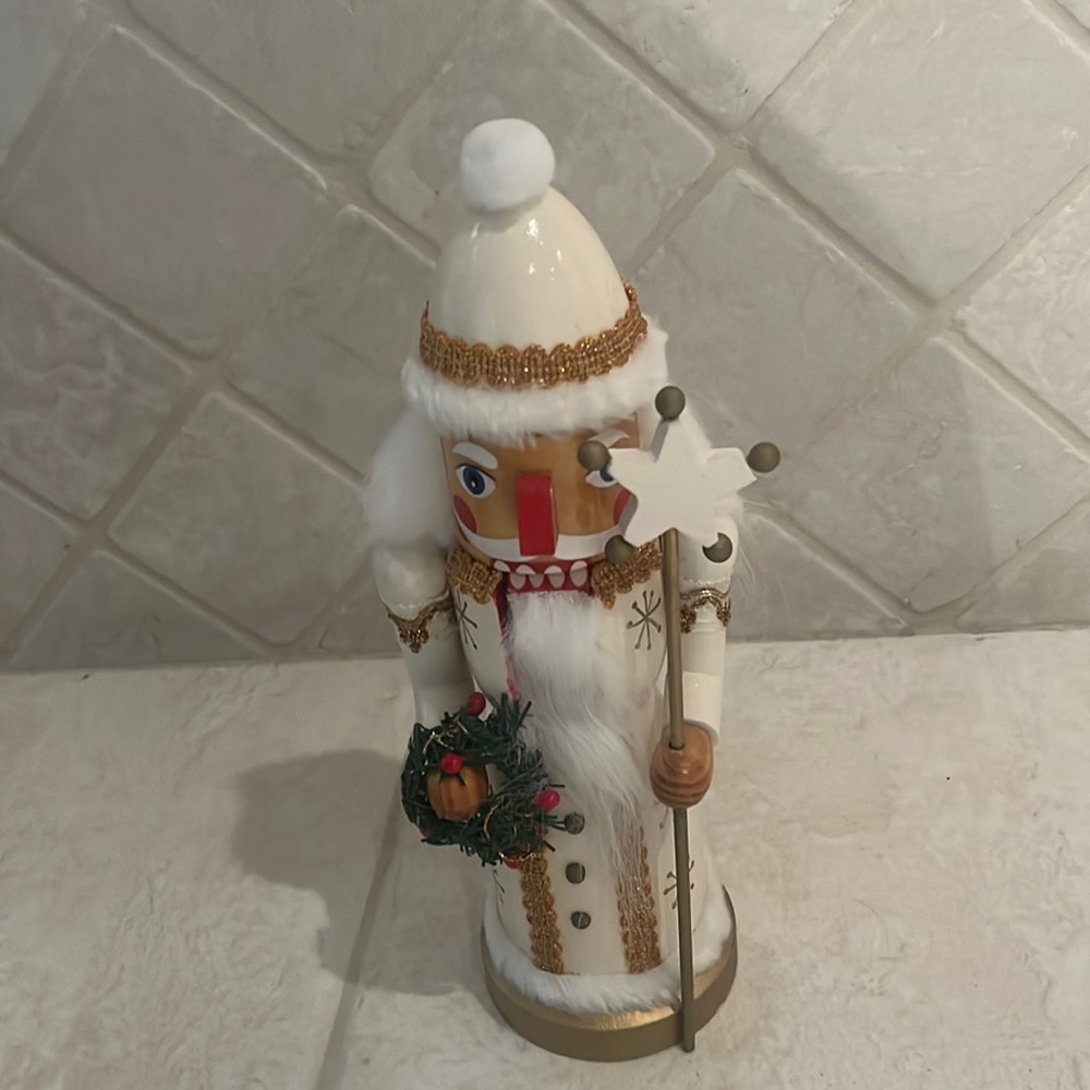 White Santa Nutcracker with staff and wreath